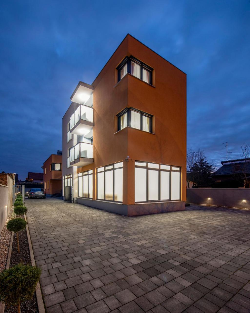 Ratkajec Luxury Apartments Varaždin Exterior foto